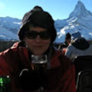 Meet your Posher, Adrienne